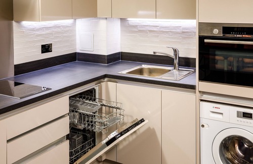 Sutton Central Apartment | Aparthotel Adagio London Sutton Point