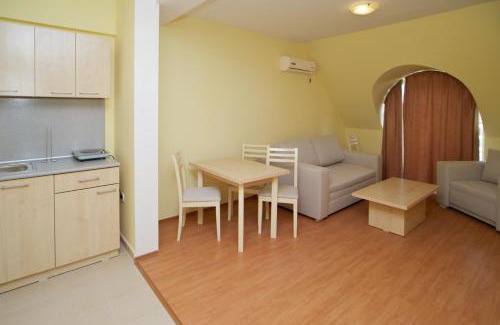 Obzor Apartment | Aparthotel Anixi