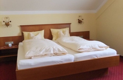 Safferstetten Hotel | Aparthotel Christine