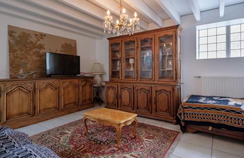 Vitry-le-Francois Apartment | ApartHotel François 1er 14eme