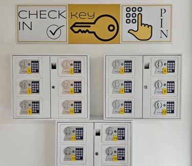 Geesthacht Apartment | ApartHotel Slumber 24h Self Check in