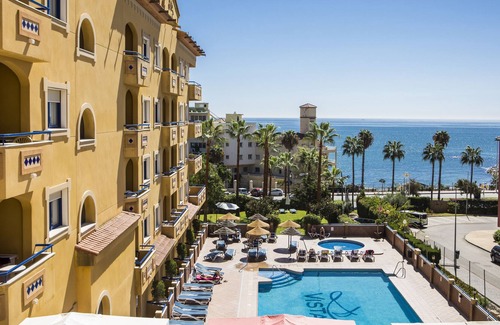 Torrequebrada Apartment | Aparthotel Vistamar