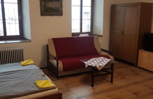Frenstat pod Radhostem House | Apartmán 1, třílůžkový s přistýlkou s kuchyní a koupelnou