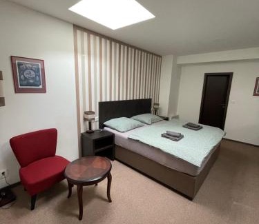 Kadan House | Apartmán Ateliér