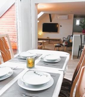 Radnovice Apartment | Apartmán UšeBu