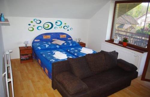 Bile Policany Apartment | Apartmán U Špýcharu