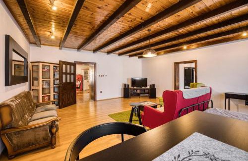 Lipova-Lazne Apartment | Apartmány Pod Šerákem