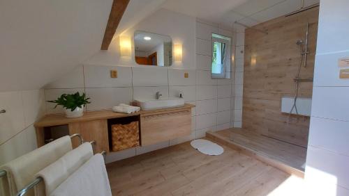 Rodvinov Apartment | Apartmány Pod Lesem