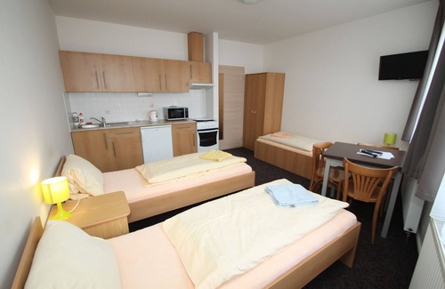Plzen 3 Hotel | Apartmány u Gigantu