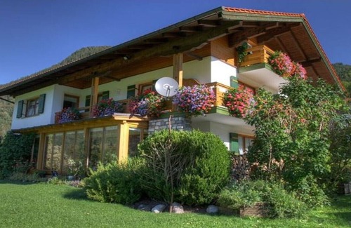 Weissbach an der Alpenstrasse Apartment | Apartment 3 *