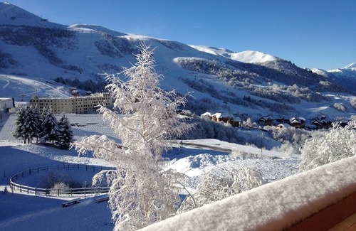Montgellafrey Ski Chalet | APARTMENT 8 CHALET 4 * PREMIUM close track CENTER STATION