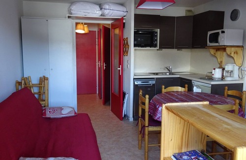 Saint-Francois-Longchamp Apartment | APARTMENT 6 PERS PEDED TRACKS, CENTER STATION