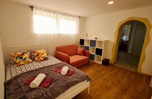 Zirovnica Apartment | Apartma Juli