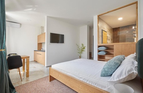 Cerklje ob Krki Apartment | Apartmaji Ob Krki Kostanjevica