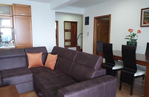 Dobra Voda Apartment | Apartman AidaLux