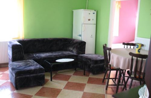 Abrahamhegy Apartment | Apartman Alexa
