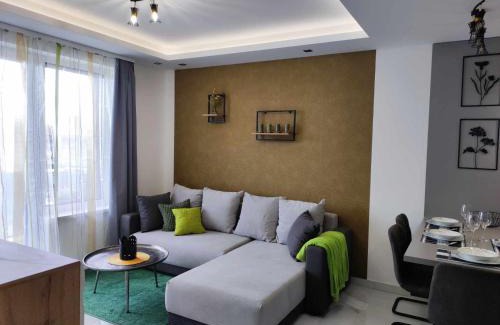 Sarvar Apartment | Apartman Aranyhal City