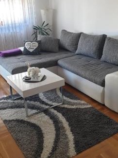 Zagreb Apartment | Apartman Aura