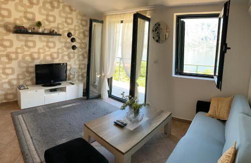 Prcanj House | Apartman Barbara