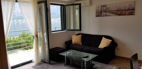 Prcanj House | Apartman Barbara