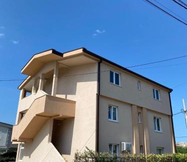 Burtaisi Apartment | Apartman Buki