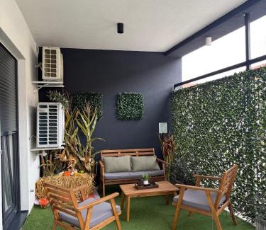 Vinkovci Apartment | Apartman Dukat- Luksuzna novogradnja u srcu Vinkovaca s parkingom