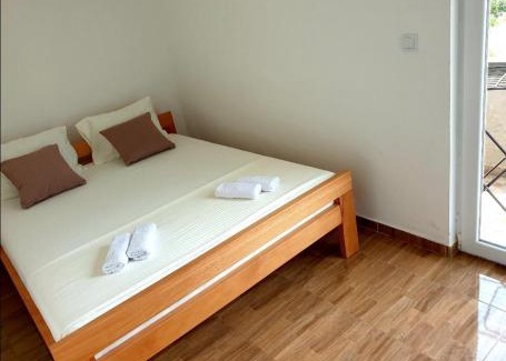 Lastva Grbaljska Apartment | Apartman Jaz Budva