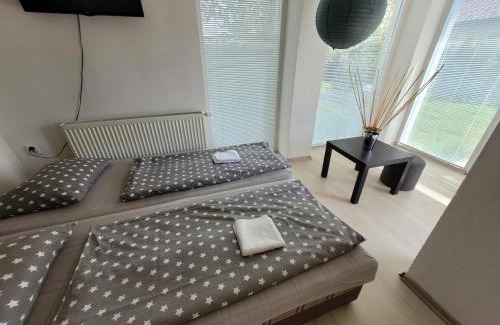 Vrable Apartment | Apartman La Martina
