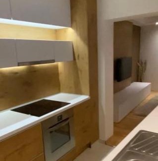 Slavonski Brod Apartment | Apartman LONI