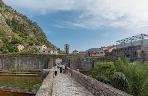 Kotor Old Town Apartment | Apartman Maestral