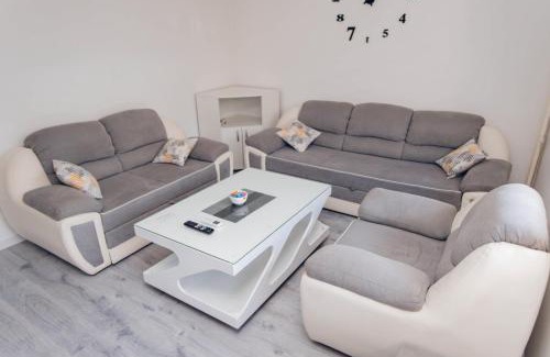 Foca Apartment | Apartman Marina
