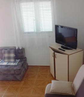 Potocnica Apartment | Apartman Marinković