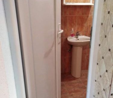 Sutomore Apartment | Apartman.