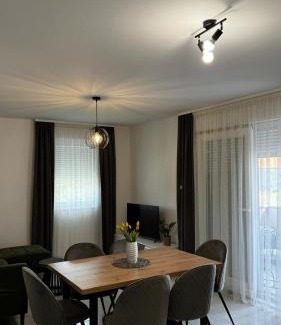 Dugopolje Apartment | Apartman Nino