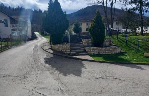 Rogatica House | Apartman Sadba