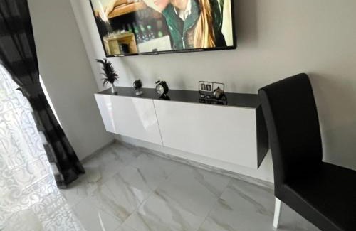 Mrcevac Apartment | Apartman Sara Tivat
