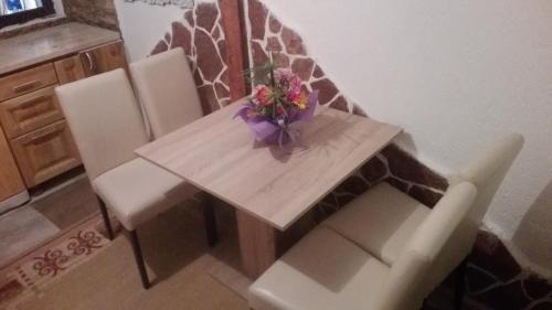 Bijeli do Apartment | Apartman Studio Nedović