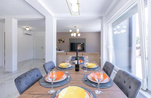 Stinjan Apartment | Apartman Suzi