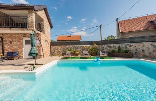 Municipality of Gracac Apartment | Apartman Toni