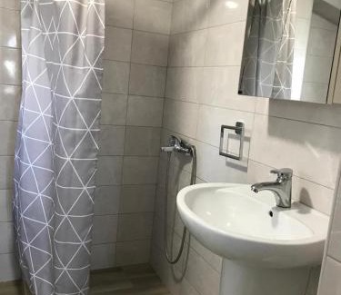 Bjelisi Apartment | Apartman u sklopu kuce sa odvojenim ulazom!