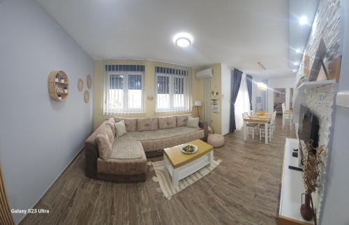 Zrenjanin Apartment | Apartman Una