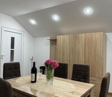 Skaljari Apartment | Apartmani Dada