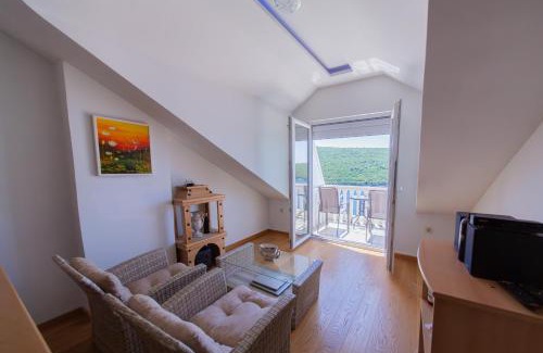 Bigovo Apartment | Apartmani Elena