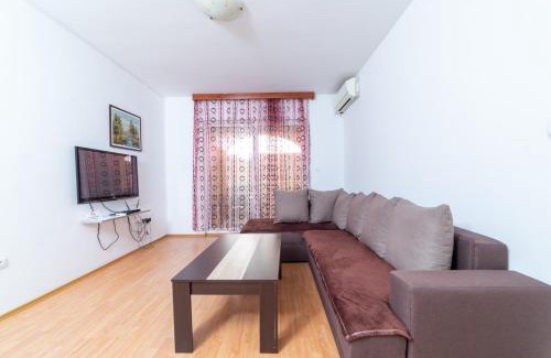 Maini Apartment | Apartmani Jovan