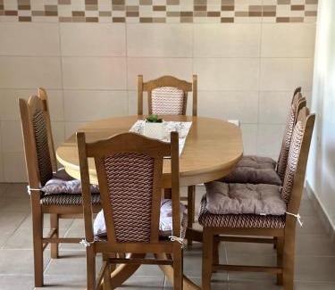 Zeljeznica Apartment | Apartmani Karalic