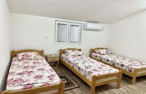 Zeljeznica Apartment | Apartmani Karalic