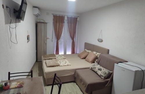 Canj House | APARTMANI MARIJA