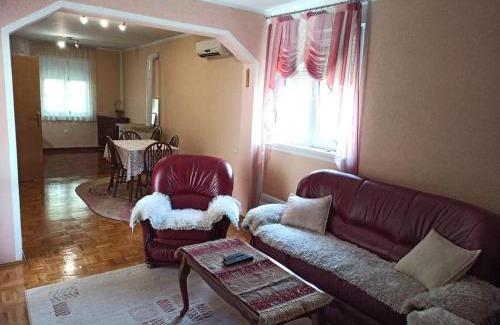 Zgrade Apartment | Apartmani Simonovic