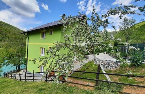 Foca Bed & Breakfast | Apartmani Vila na Drini