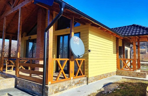 Ljubovija House | Apartmani Zavičaj Gornja Trešnjica